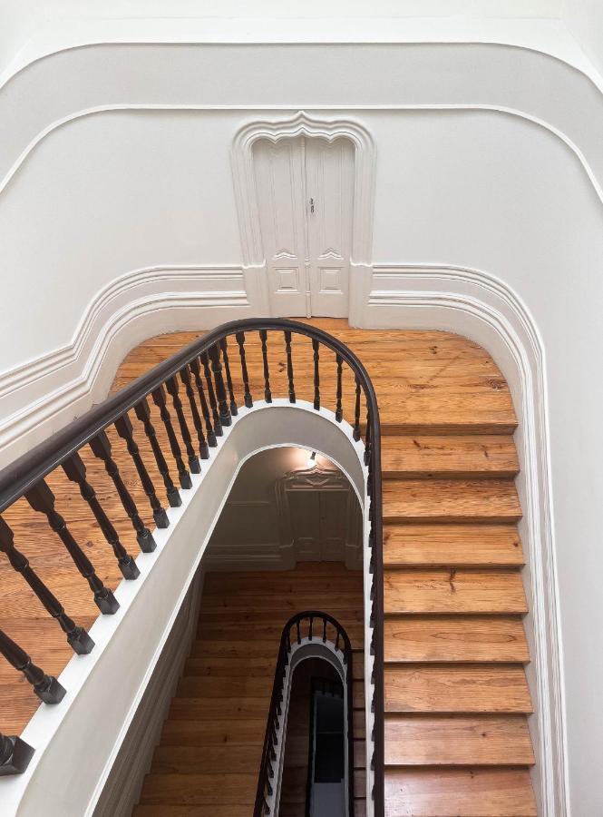 Modern Charming Loft With Balcony In Central بورتو المظهر الخارجي الصورة